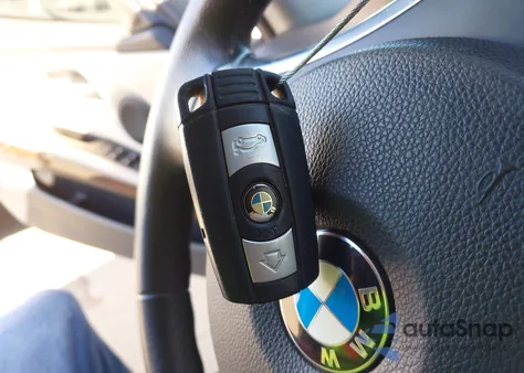 2011 BMW 328I from USA, damaged, VIN WBAPH7C56BE678813